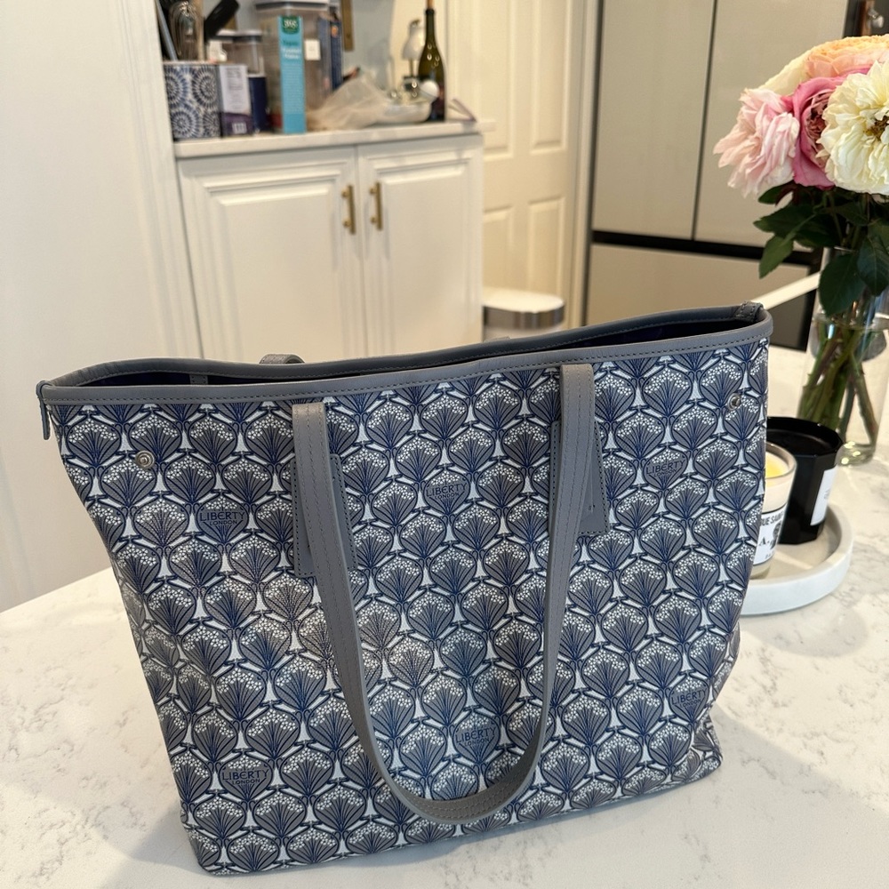 Liberty of London Iphis Marlborough small